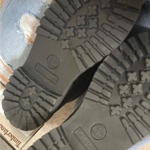 Timberlands size 4